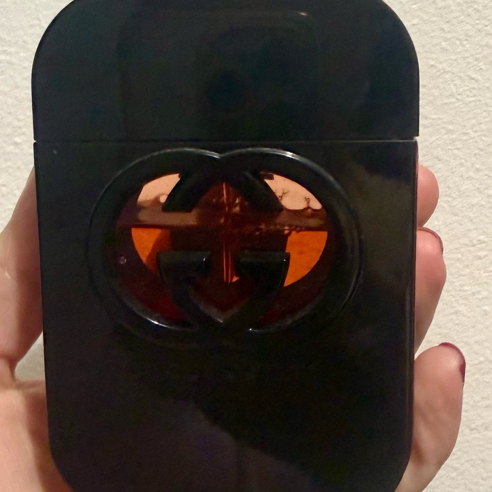 Gucci Guilty Black perfume